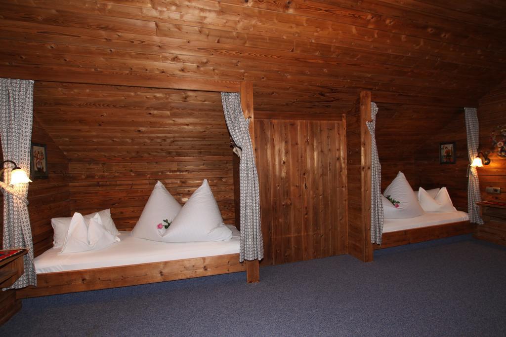 Gasthof zur Mühle Leutasch Habitación foto