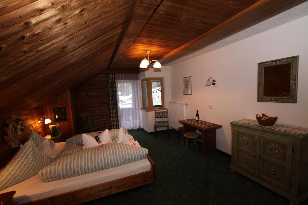 Gasthof zur Mühle Leutasch Habitación foto